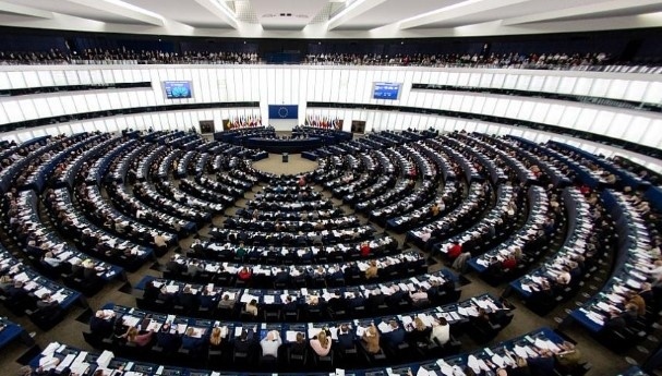 Европейският парламент се събира за последна пленарна сесия