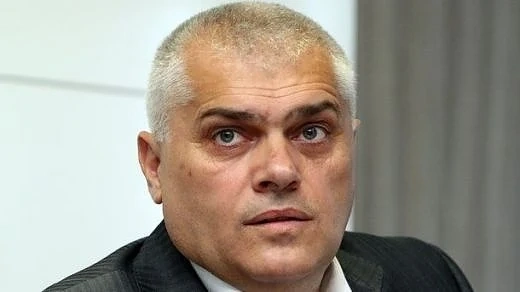 В. Радев: Хората в епицентъра на взрива са се изпарили