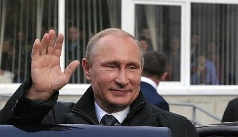 Путин ще присъства на военния парад в Белград