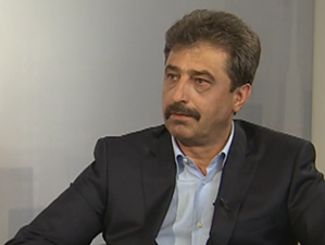 Цветан Василев иска видео връзка с прокуратурата 