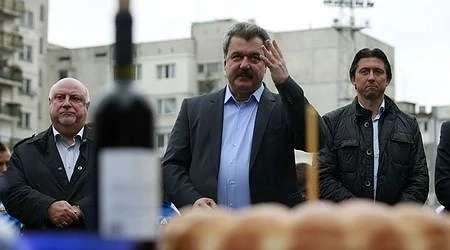 За рождения си ден Батков изплатил закъснели заплати