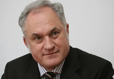 Псевдо икономист и агент коментира КТБ