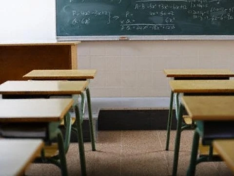 Обучават учители как да реагират при бедствия