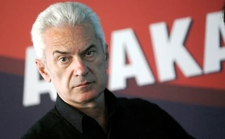 Сидеров: Симеонов е ощастливена булка допуснат до кокала на властта