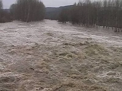 Първа жетрва на снега и дъждовете 