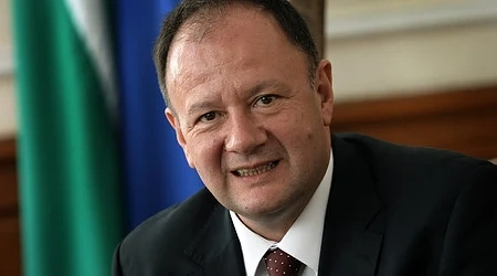 Миков: Половин България не е представена в НС