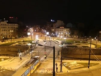 Пускат движението по Лъвов мост