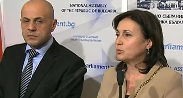 ГЕРБ: Двупартийно правителство с широка подкрепа 