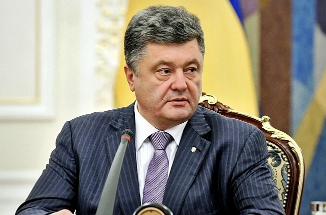 Порошенко: Псевдоизборите в Донбас са грубо нарушение. Русия да не ги признава