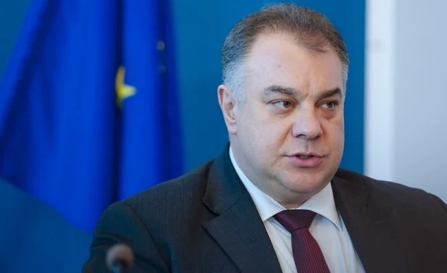 Здравният министър съгласен за увеличаване с 1 % на здравните вноски