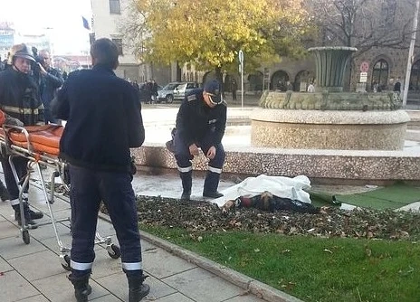 Жена се е самозапалила пред Президентството