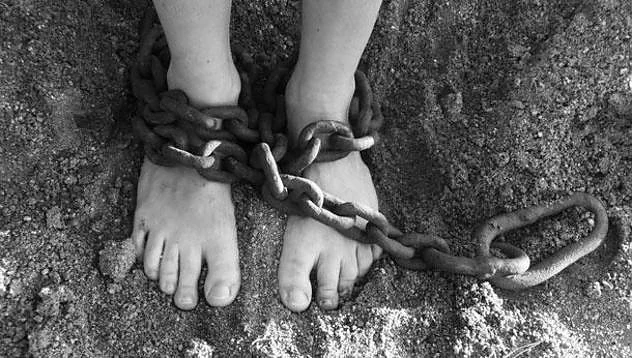Арестуваха португалци поробвали българи