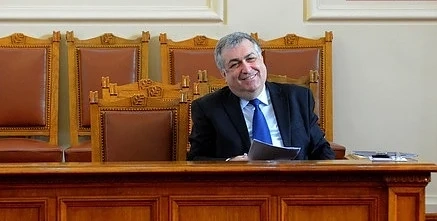 Вездесъщото присъствие на Пеевски трябва да се преодолее, обяви Близнашки