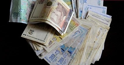 Актуализацията на бюджета предвижда дефицит от 3.7% от БВП
