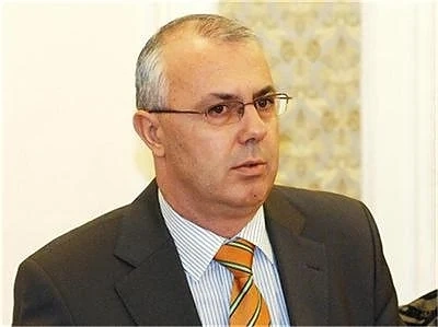 Веселин Вучков се оправдава в НС за изчезналото тефтерче