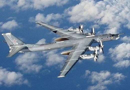 Руските бомбардировачи опасни за гражданските полети
