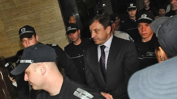 Разпитват свидетели по делото \