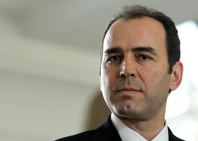 Искров се мести в Черноморската банка за развитие
