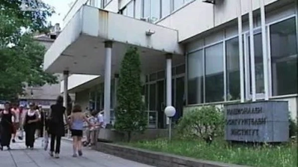 Бъдещите майки проверяват по Интернет колко ще вземат от НОИ