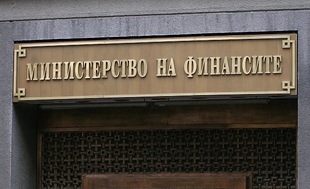 Проектобюджет 2015: Увеличават пенсиите, но и възрастта за пенсиониране 