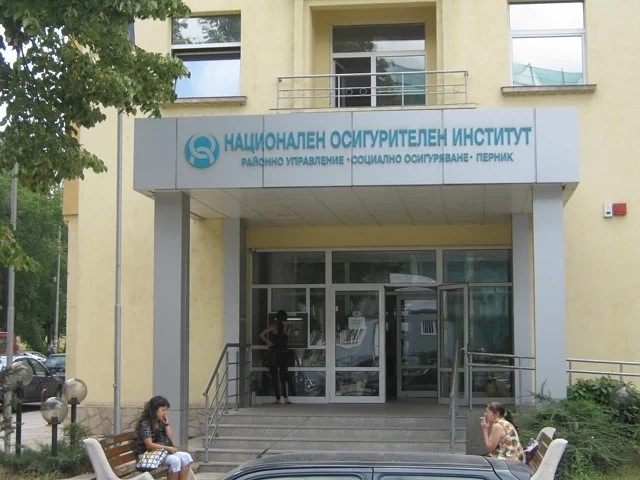 Изгониха Христосков от НОИ