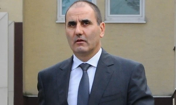 Не се разпознавам в инициалите Ц.Ц., обяви Цветанов