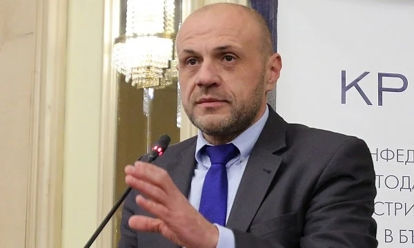 Дончев не бил притеснен МС да остане без подкрепа на ПФ