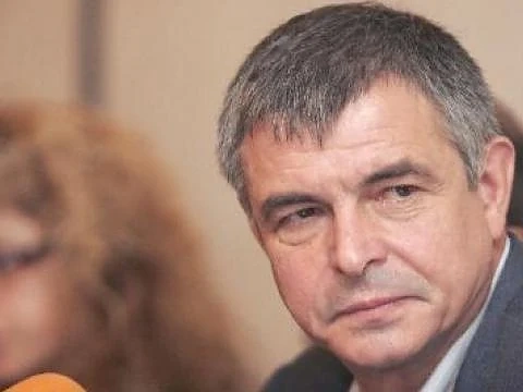 Софиянски нахока правителството