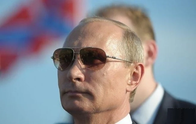 Путин спира \