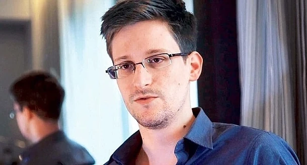 Сноудън с награда за почтен начин на живот