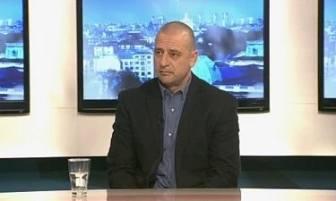 Охранители: Хората да не пренасят в себе си големи суми