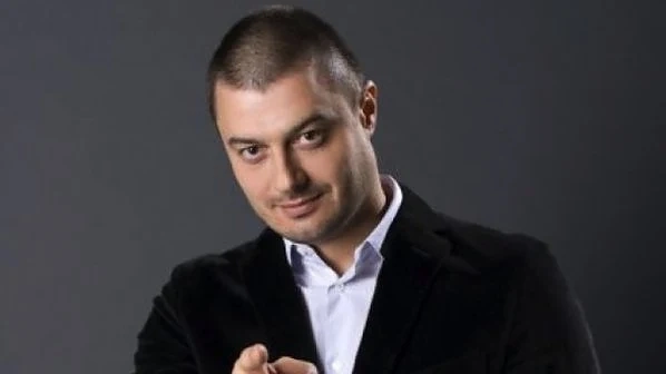 Бареков: Честта на Росен Петров остана при мен