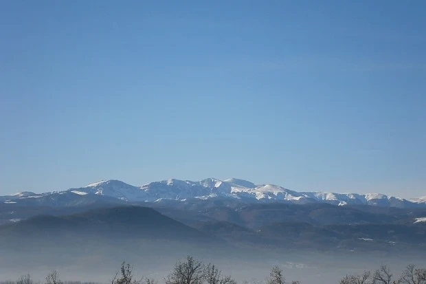 Максималните температури ще са между 7° и 12°