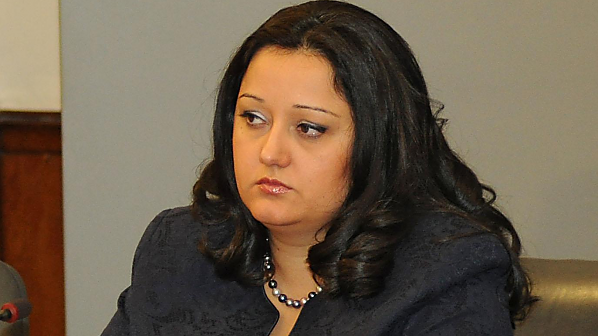 Лиляна Павлова обеща да няма загуби по \