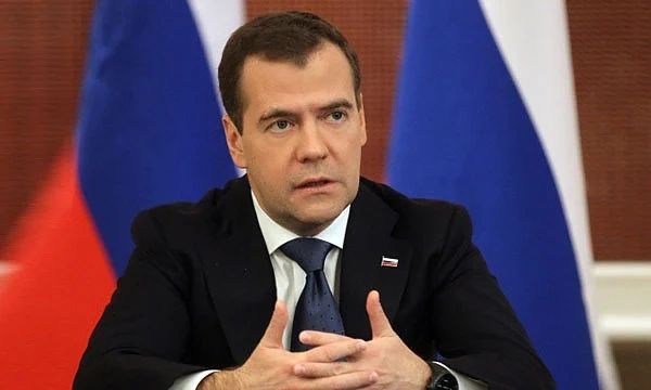 Медведев предупреди за \
