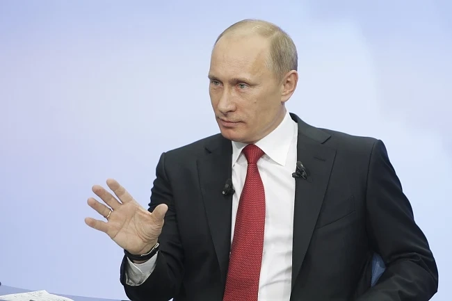 Путин се обяви против поскъпването на водката 