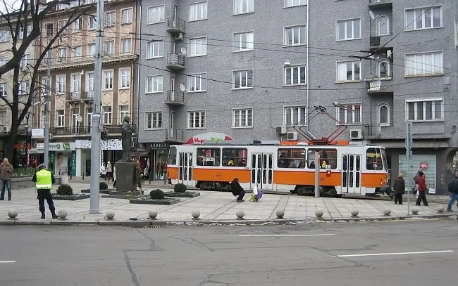 Метрото затваря центъра през есента