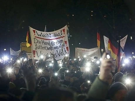 Протест срещу имигрантите разтърси Германия