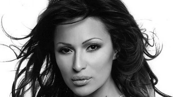 Цеца на мистериозна визита у нас