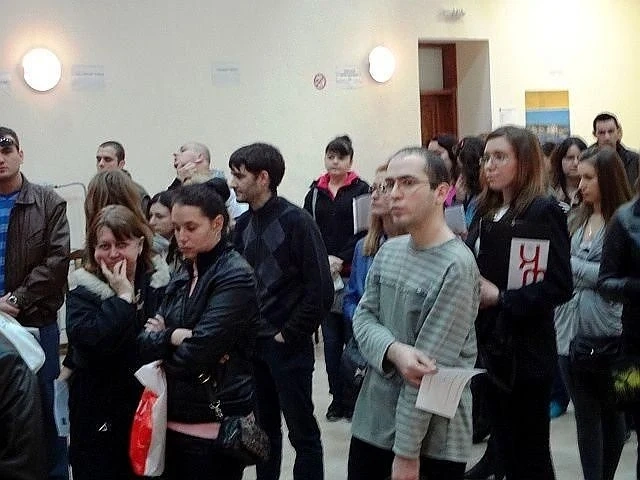 Трайно безработните се увеличават