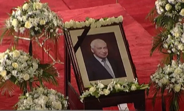 Поклонение пред д-р Желю Желев (Снимки)