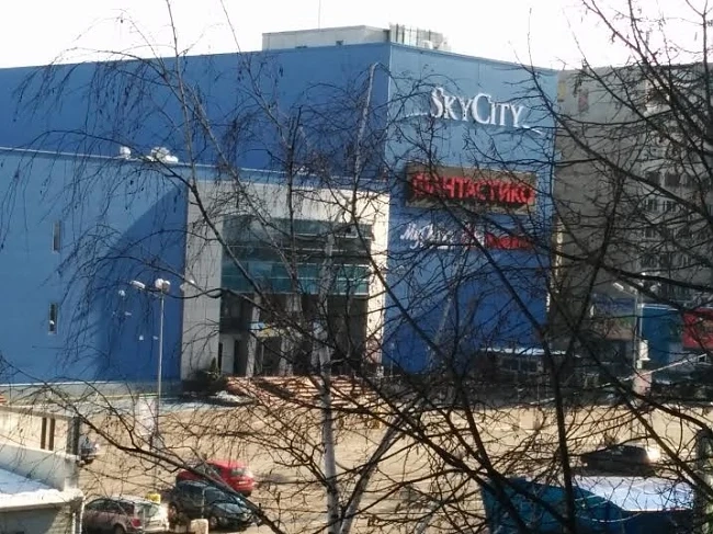 Сигнал за бомба затвори столичен МОЛ