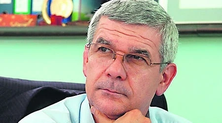 Собственикът на салами \