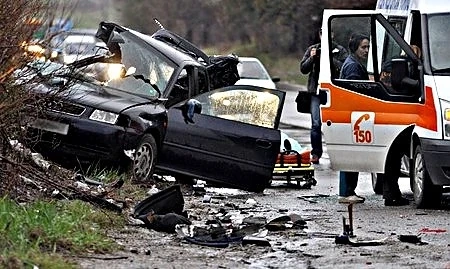 КАТ ще плаши превантивно младите шофьори