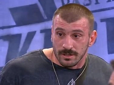 Ето гаджето на Емо Каменов