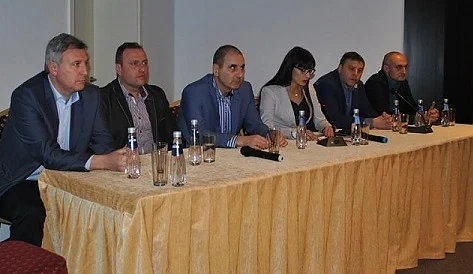 Цветанов: Ще подкрепим за нов мандат успешните кметове на ГЕРБ в Благоевград, Банско и Разлог
