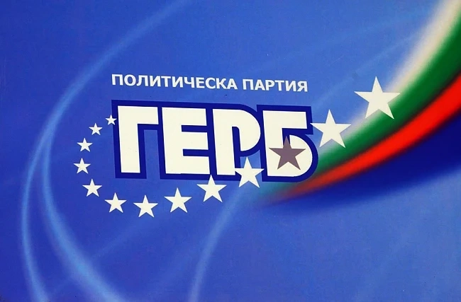 Странна прилика между трима от шефовете на ДАНС