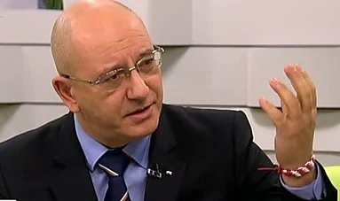 Ревизоро: Нормално е Танов да превърне митниците в ченгеджийница