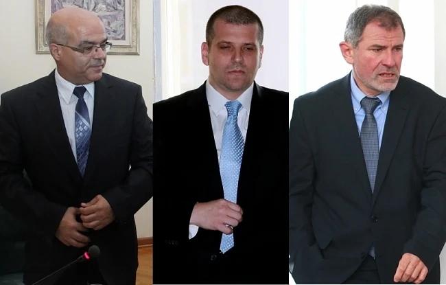 Спрягат трима за поста на Вучков