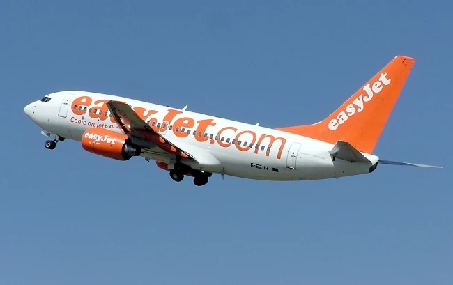 EasyJet отчете 6.5% ръст на пътниците за 2014